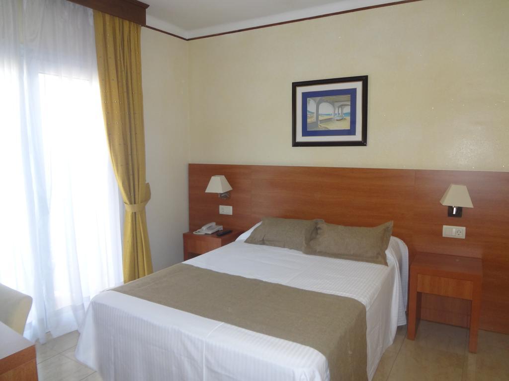 Hostal Gallet Roses Exterior foto